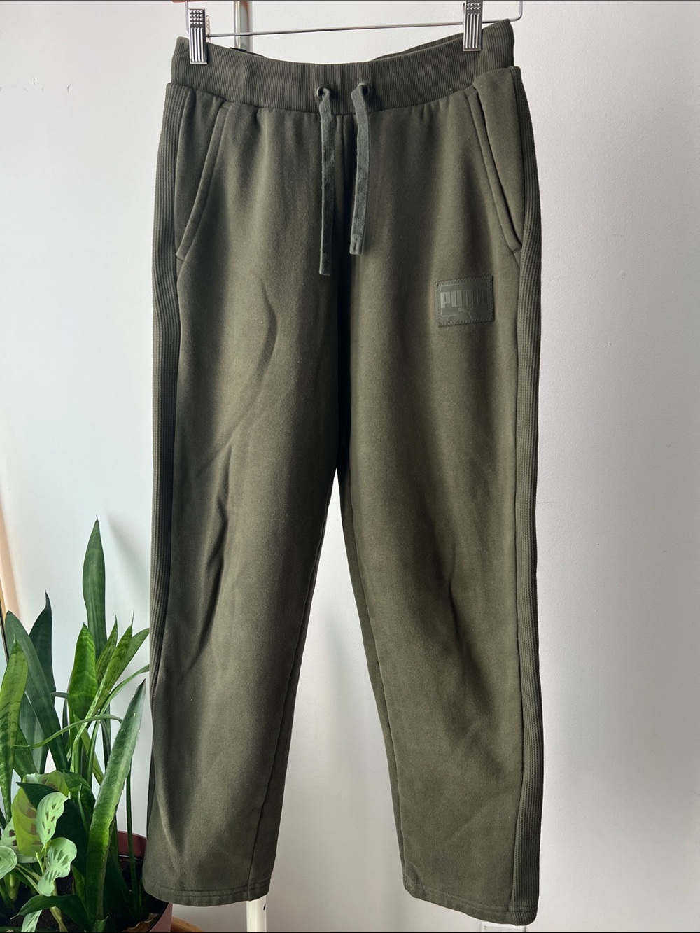 Puma Olive Green cotton Jogger Sweatpants S